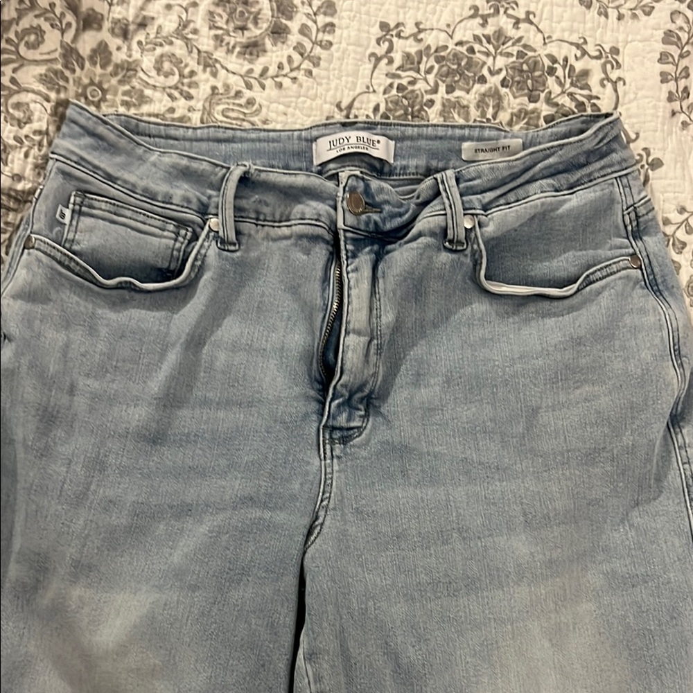 Judy Blue High Rise Straight Leg non-distressed Blue Jeans Classic Style 20w
